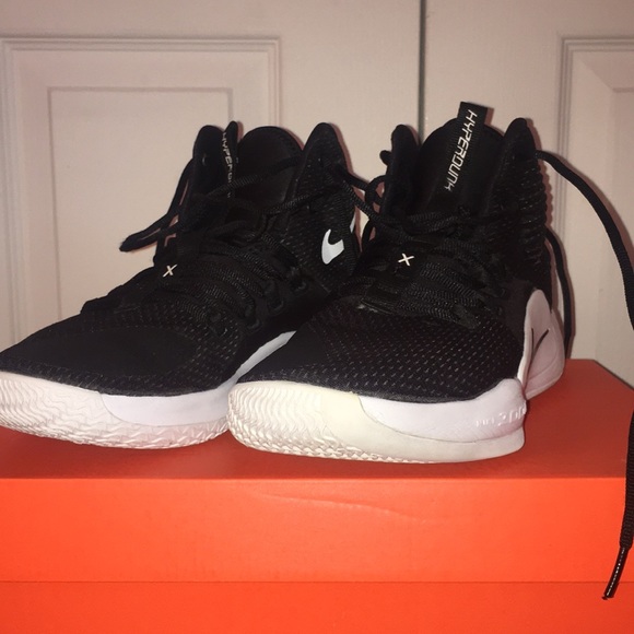 nike hyperdunk x women's